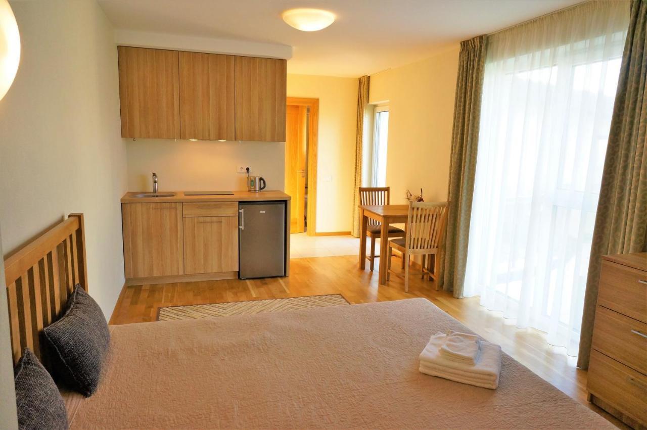 Smelio Vila Apartments Palanga Kültér fotó